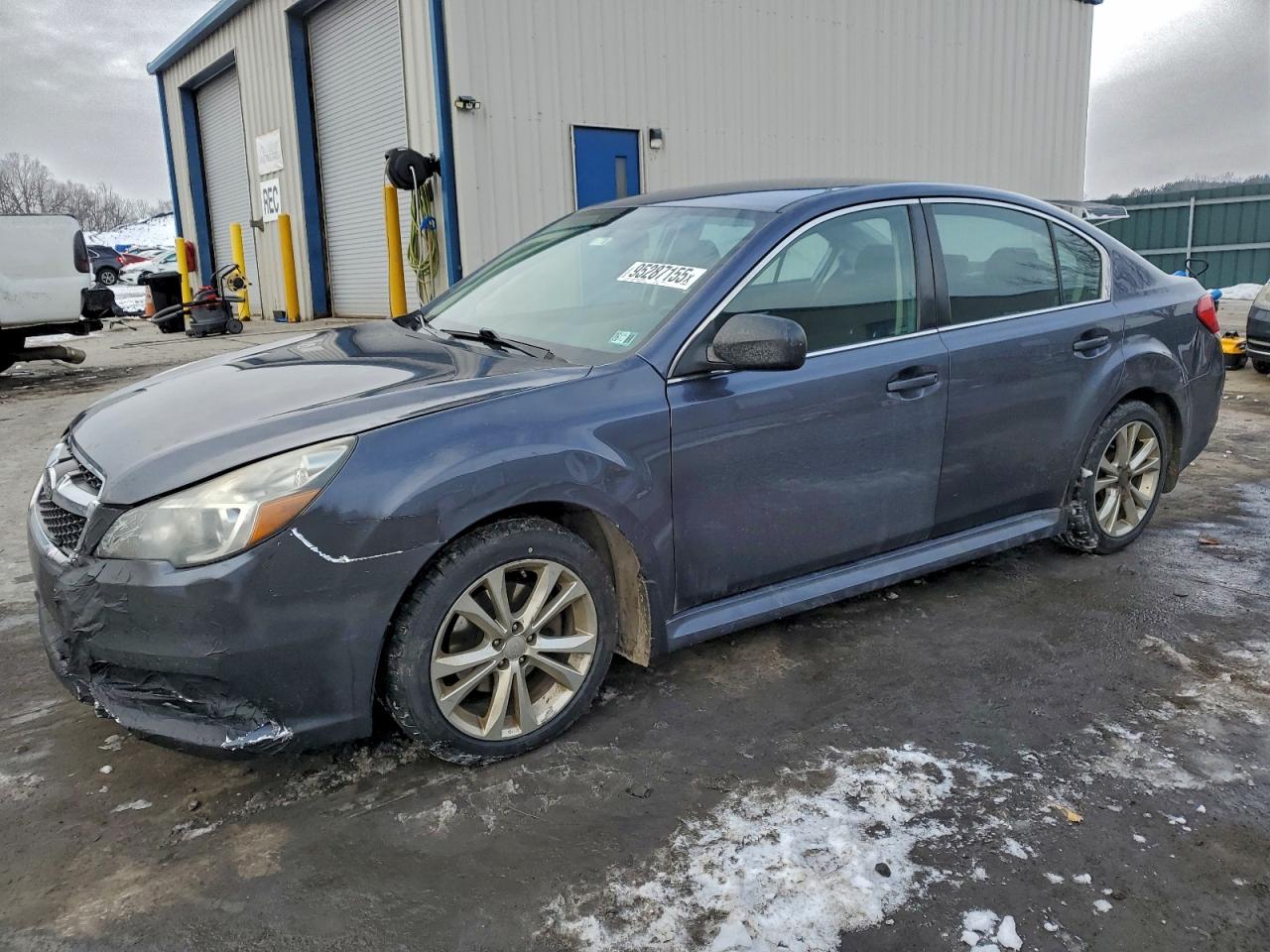 Lot #3308459326 2014 SUBARU LEGACY 2.5