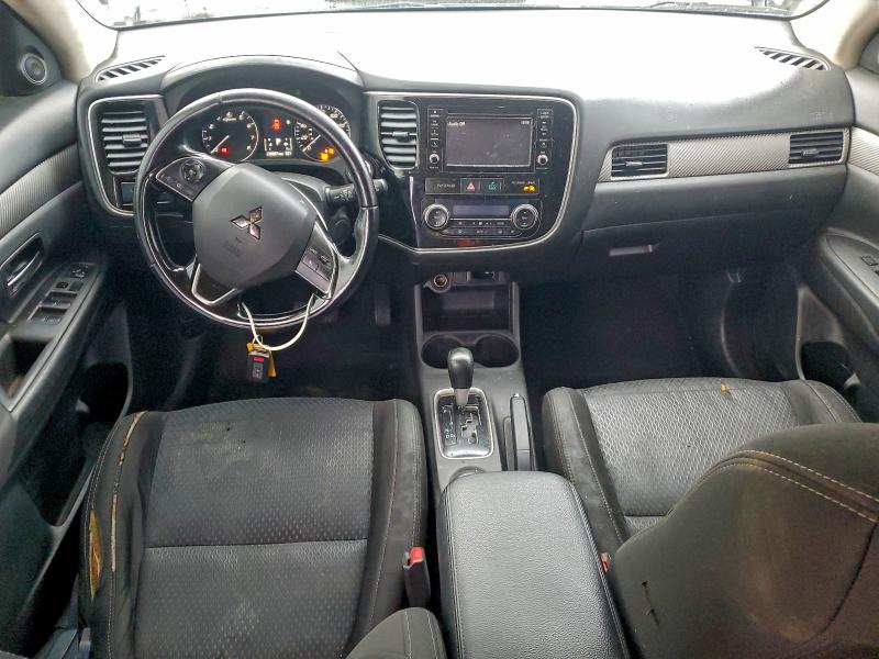 2016 MITSUBISHI OUTLANDER #3303718421