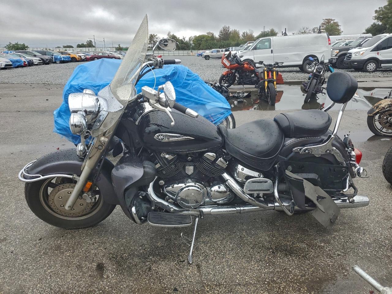 Lot #3308239177 2005 YAMAHA XVZ13 CT