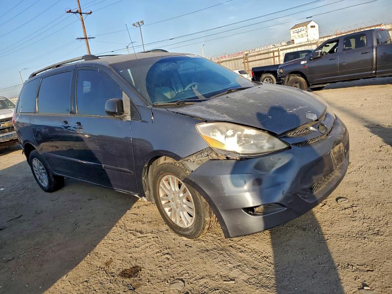 2009 TOYOTA SIENNA LE #3303711426