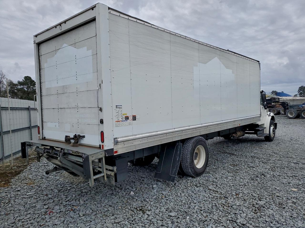 Lot #3319225707 2020 FREIGHTLINER M2 106 MED