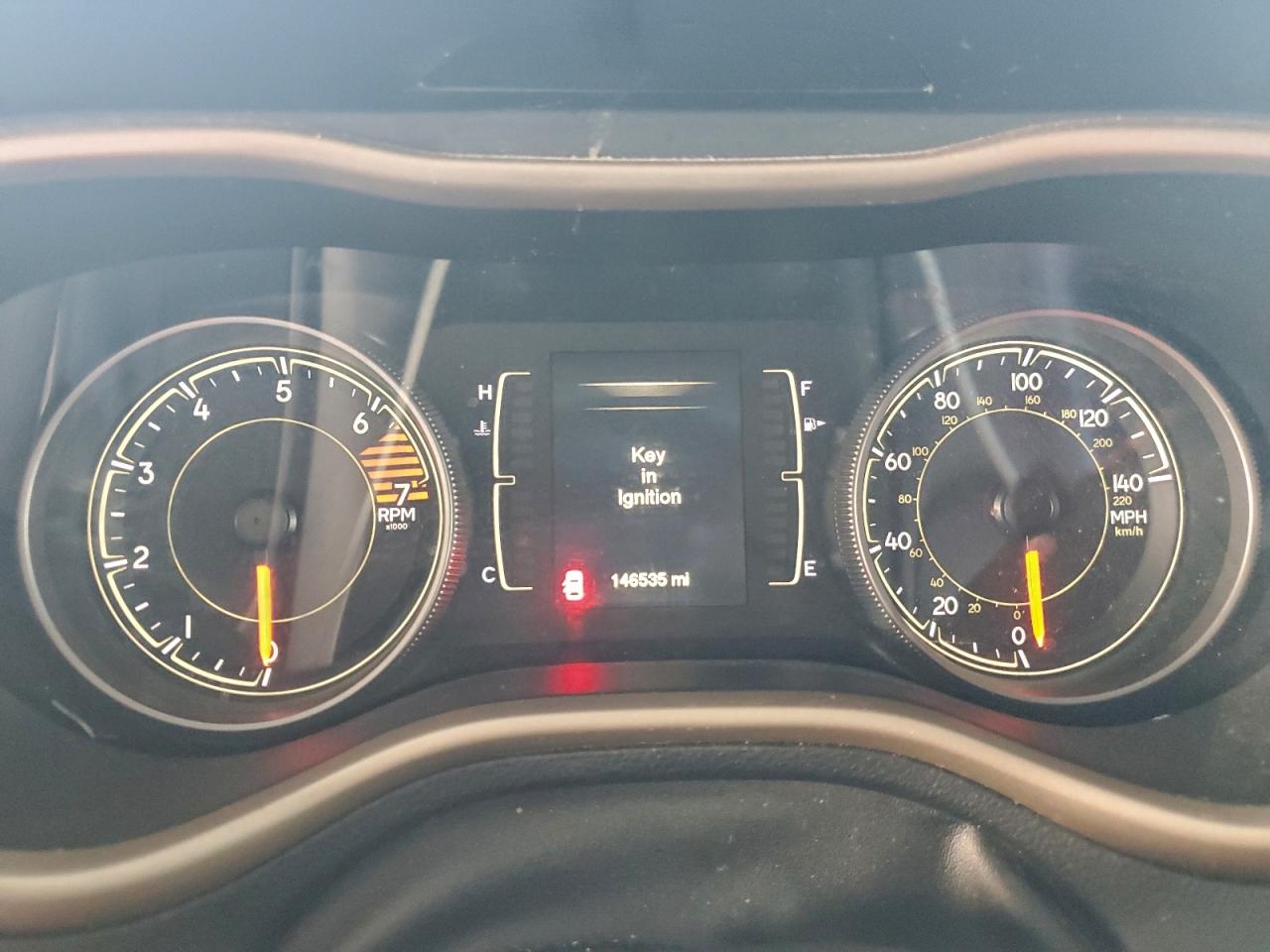 JEEP GRAND CHEROKEE LATITUDE