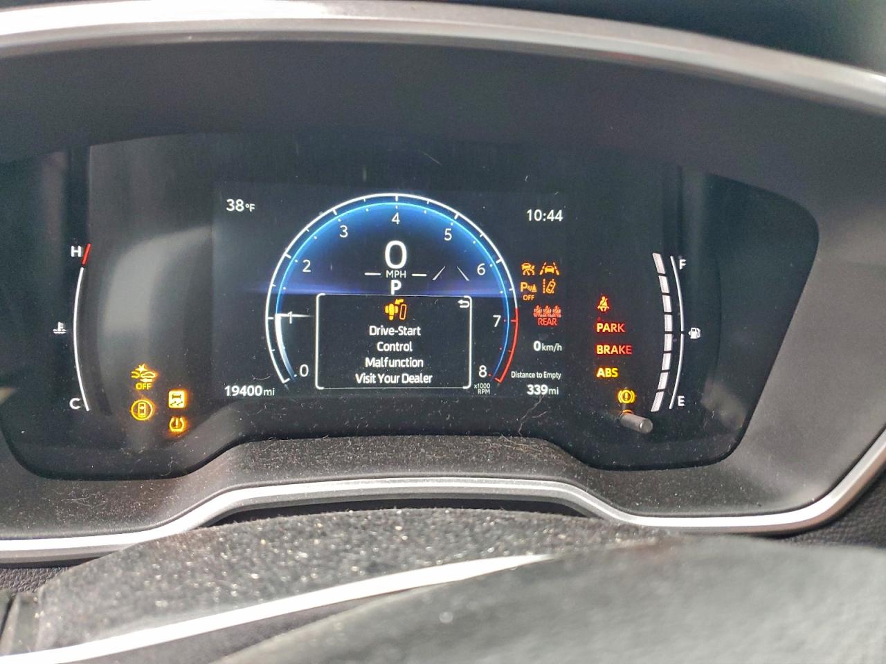 TOYOTA COROLLA CROSS XLE