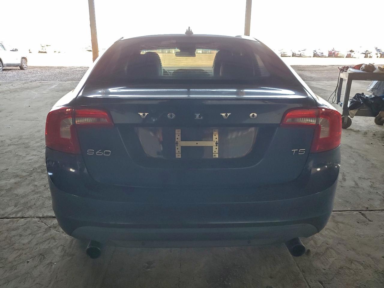 Lot #3318054384 2013 VOLVO S60 T5
