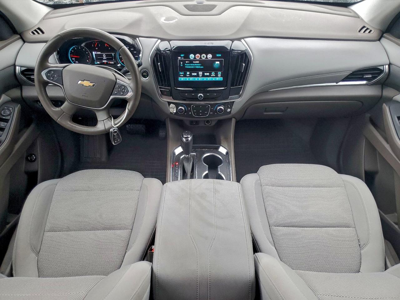 CHEVROLET TRAVERSE LT