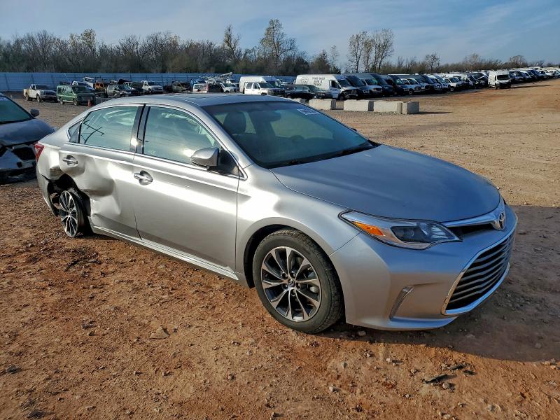 2016 TOYOTA AVALON XLE #3303872712