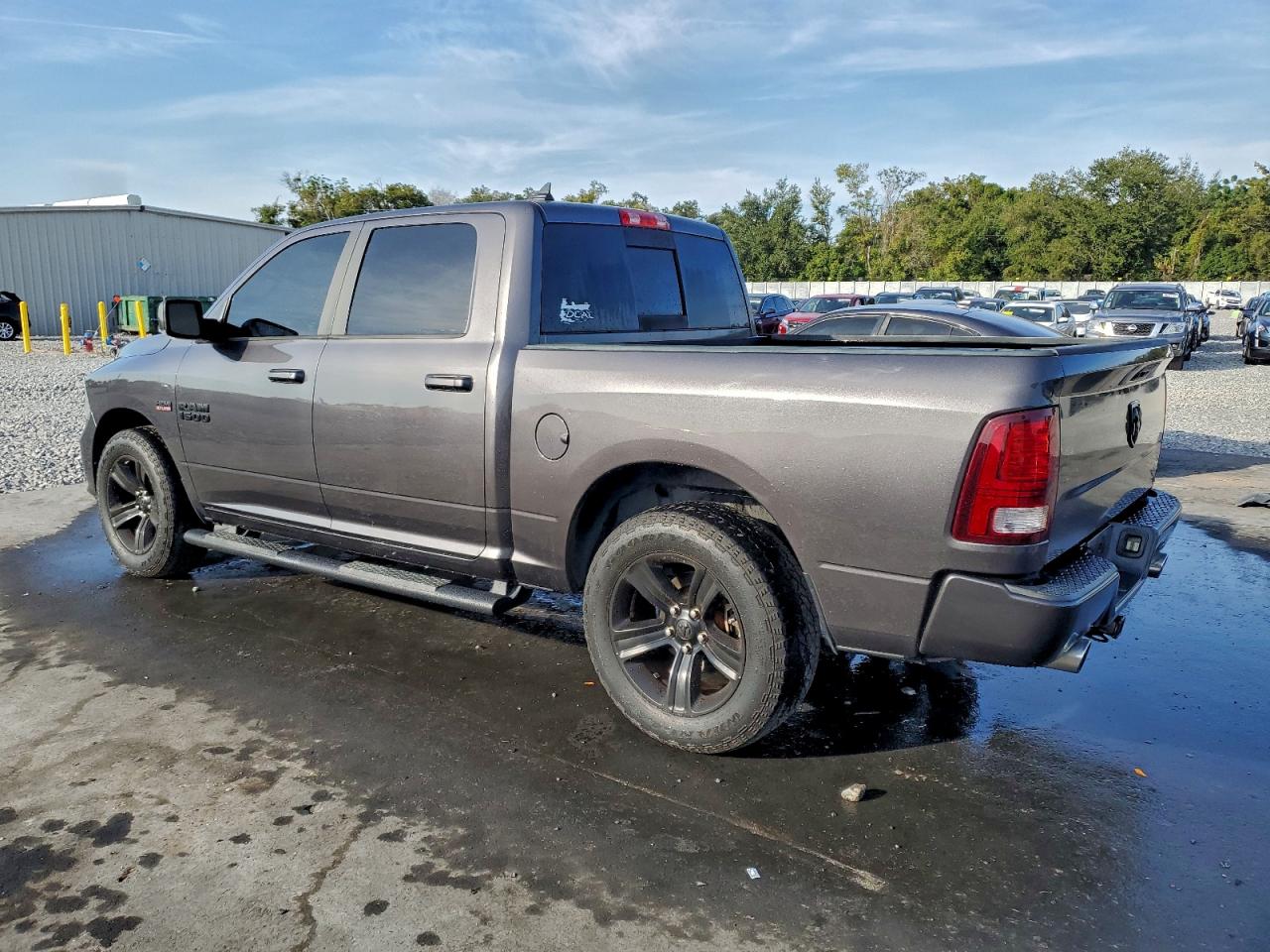 RAM 1500 SPORT