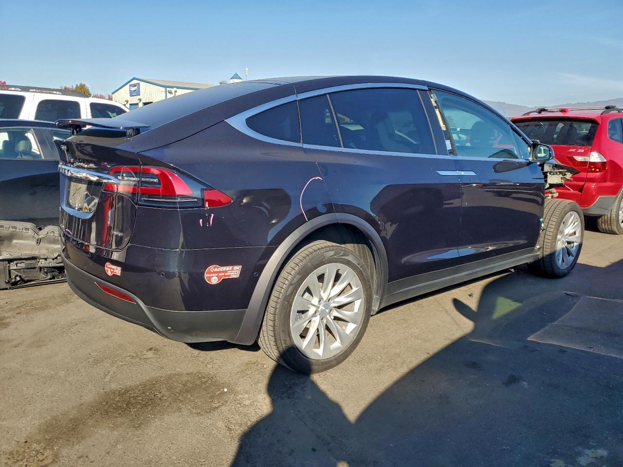 TESLA MODEL X