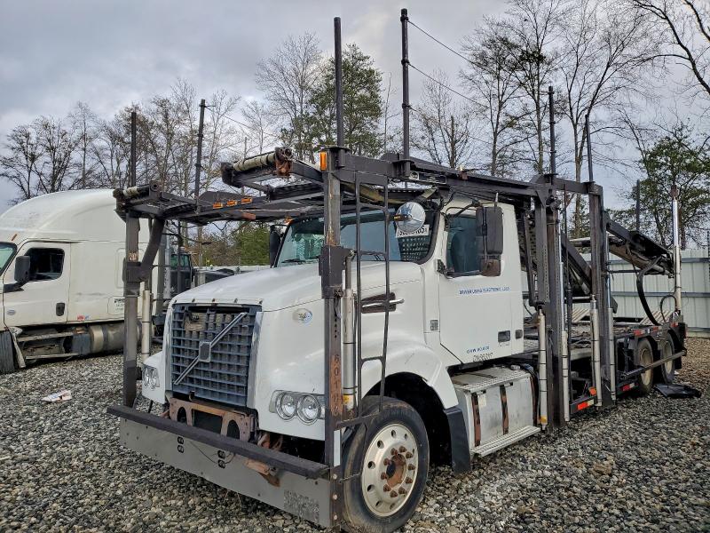 2013 VOLVO VAH #3308300209