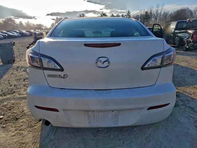 2013 MAZDA 3 I #3317705082