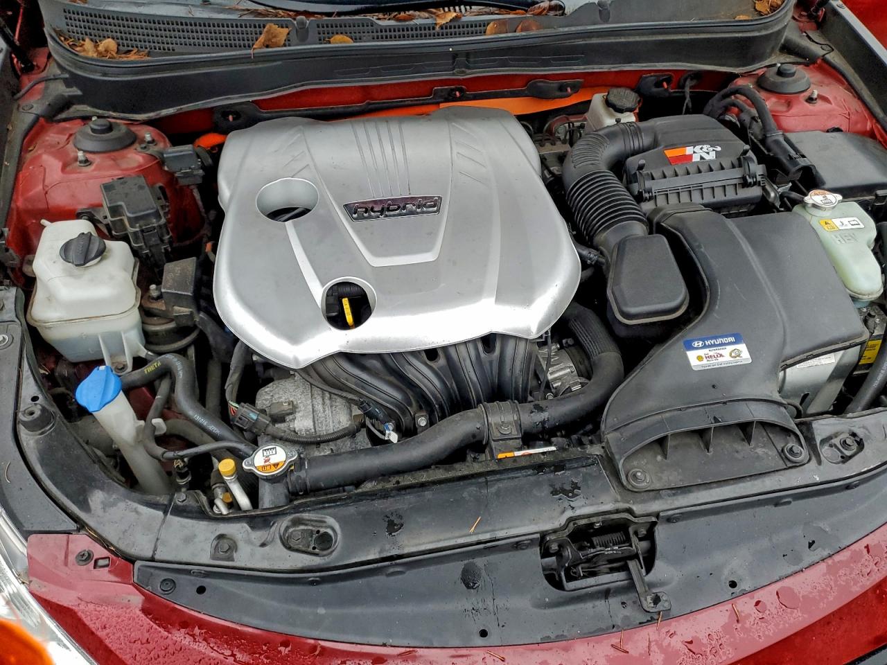 HYUNDAI SONATA HYBRID