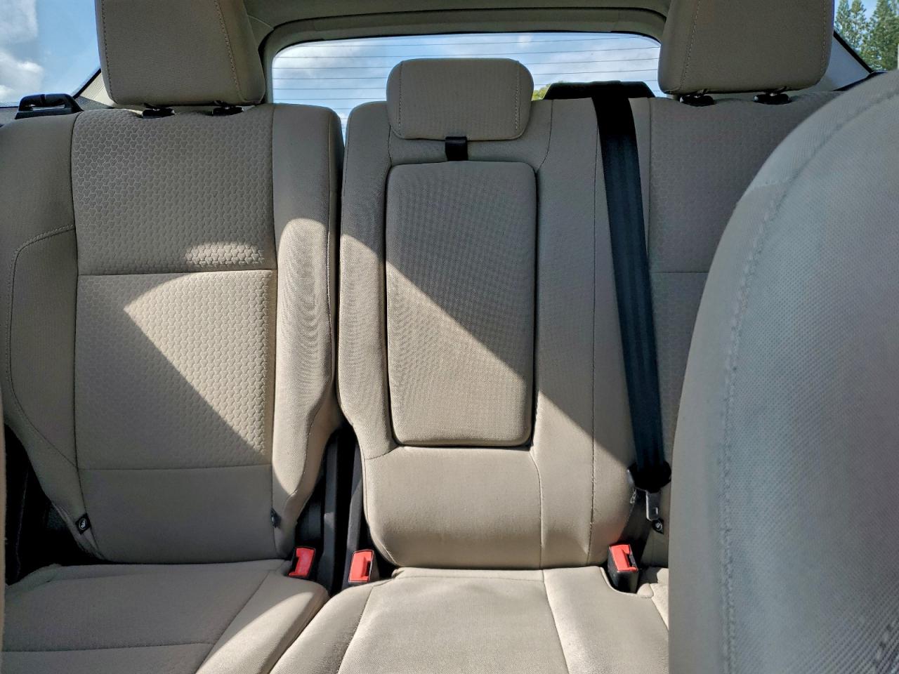 Lot #3312329776 2019 FORD ESCAPE SE