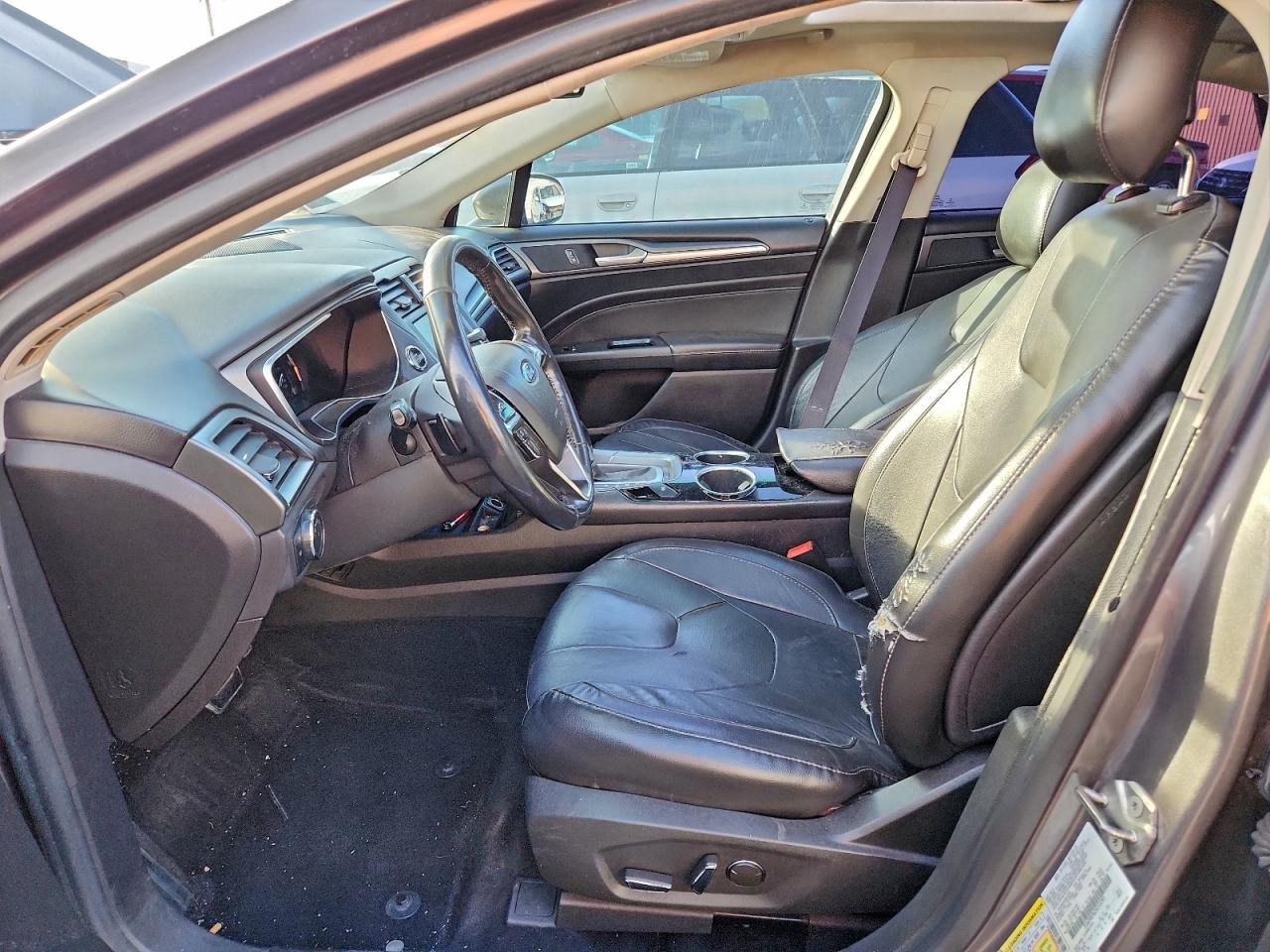 FORD FUSION TITANIUM