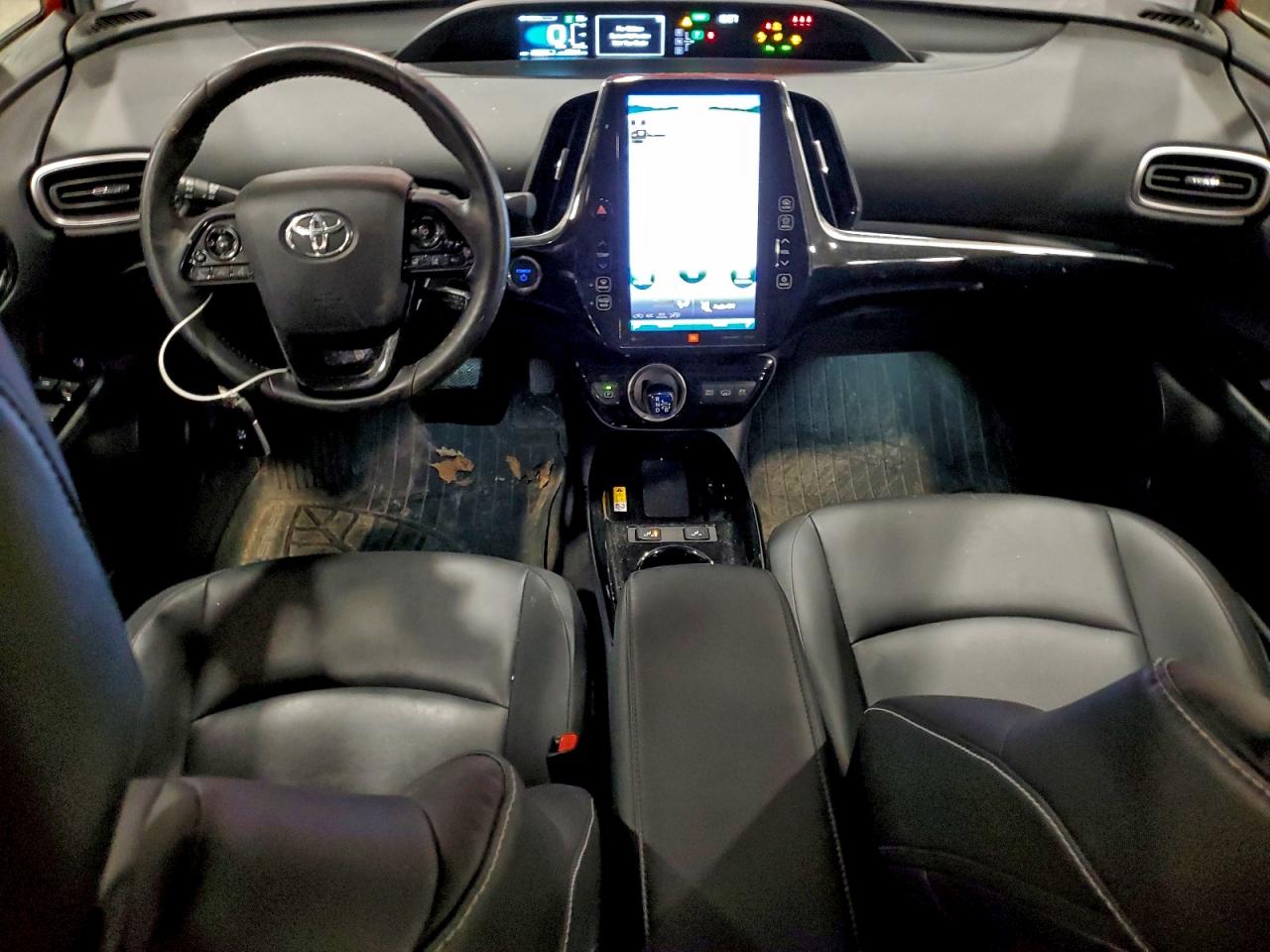 TOYOTA PRIUS PRIME LE