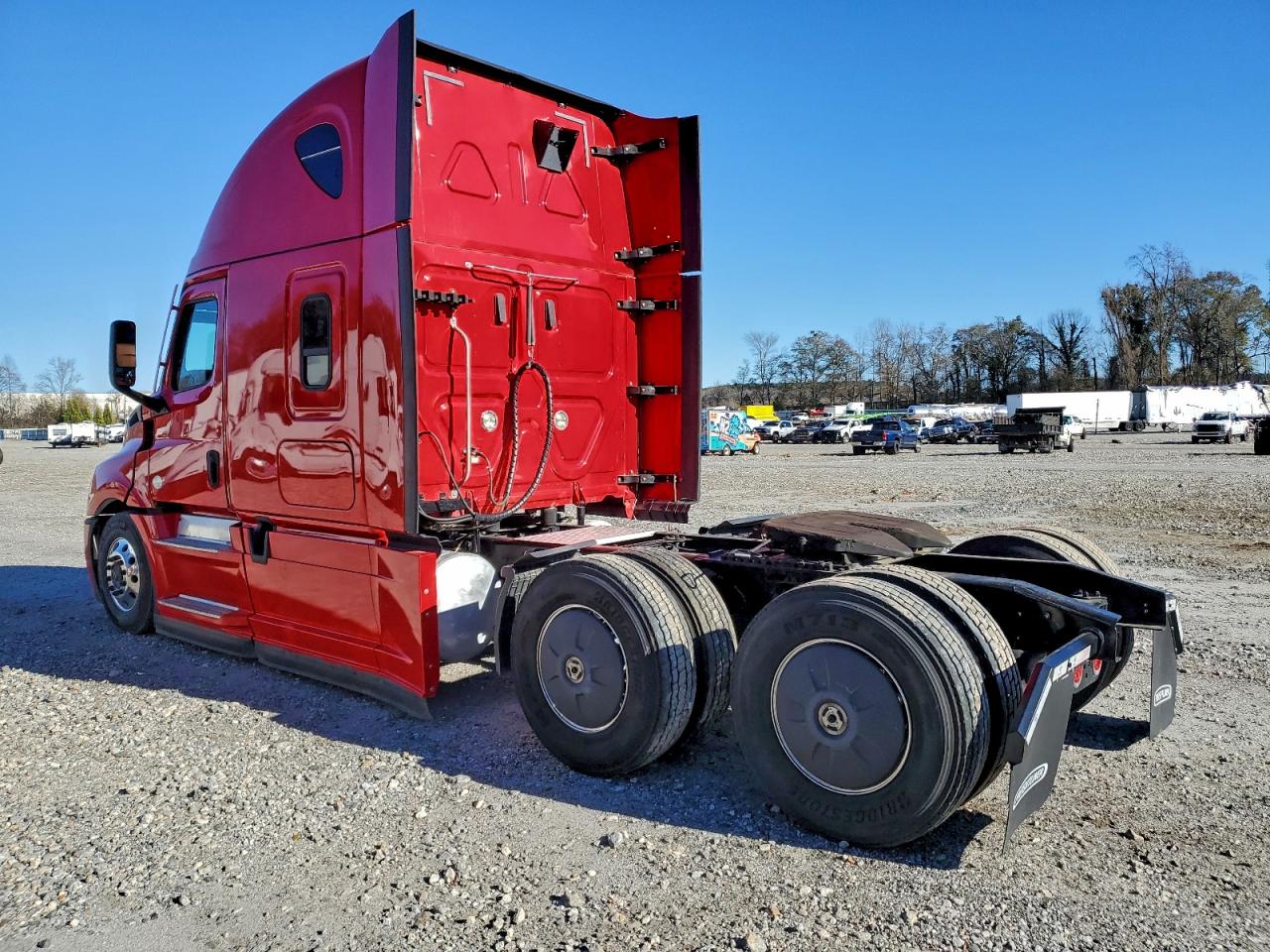 Lot #3317790114 2025 FREIGHTLINER CASCADIA 1