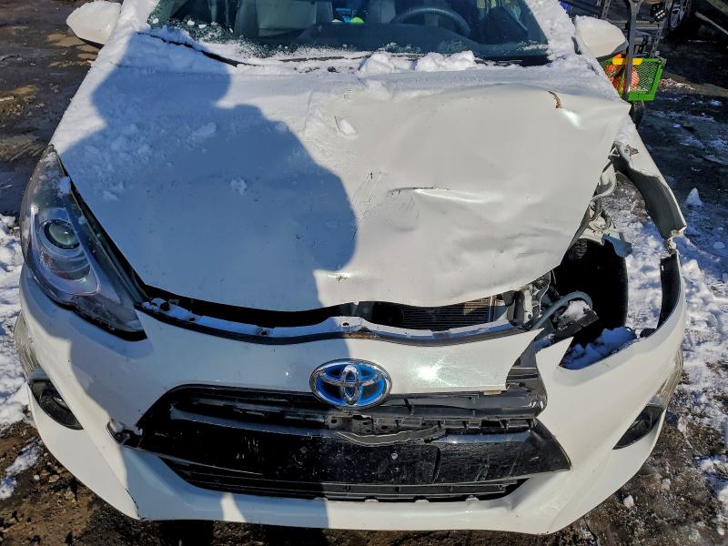 2015 TOYOTA PRIUS C #3318903918