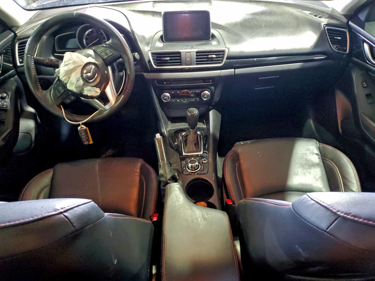 MAZDA 3 GRAND TOURING