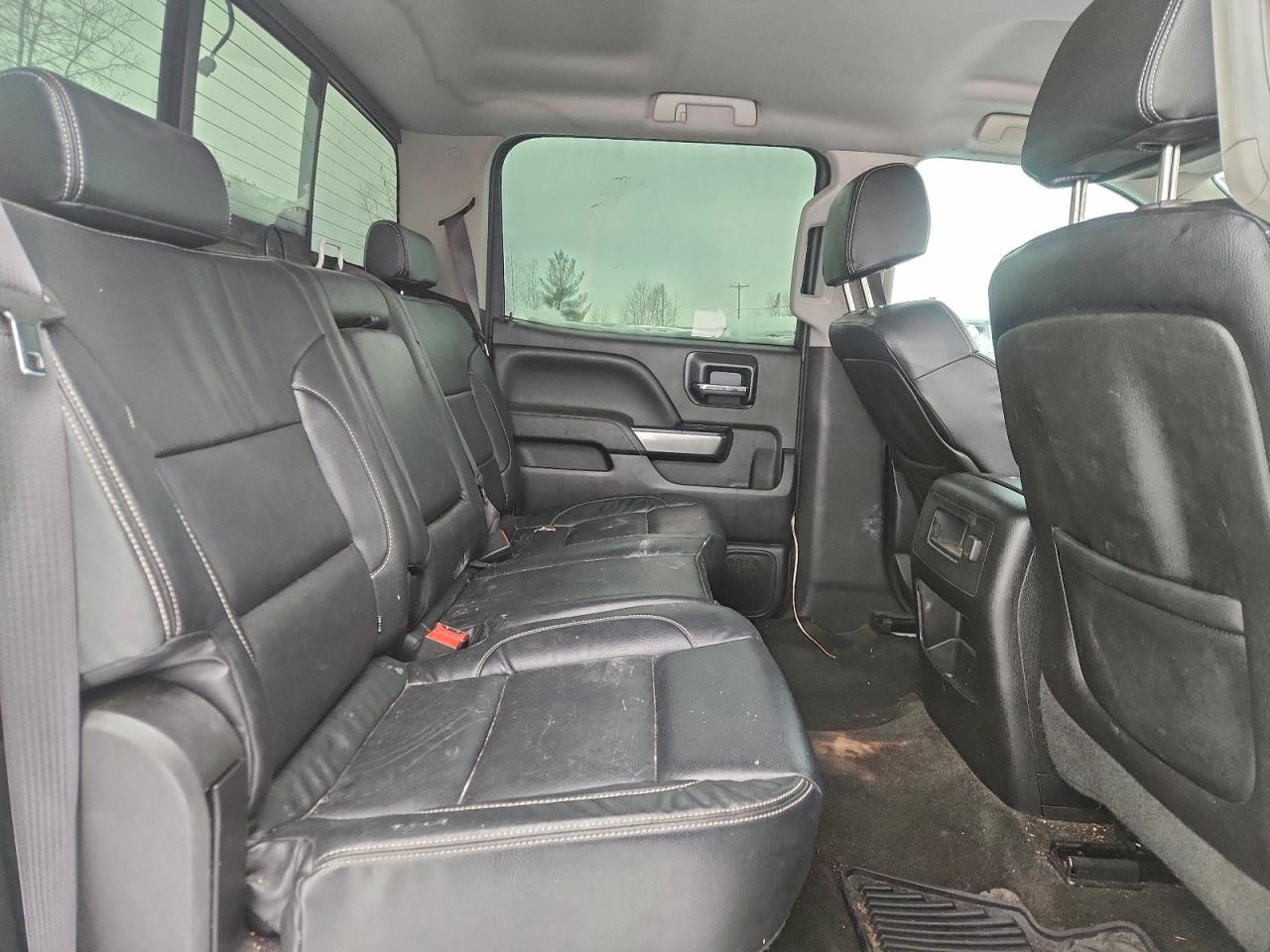 CHEVROLET SILVERADO C1500 LT