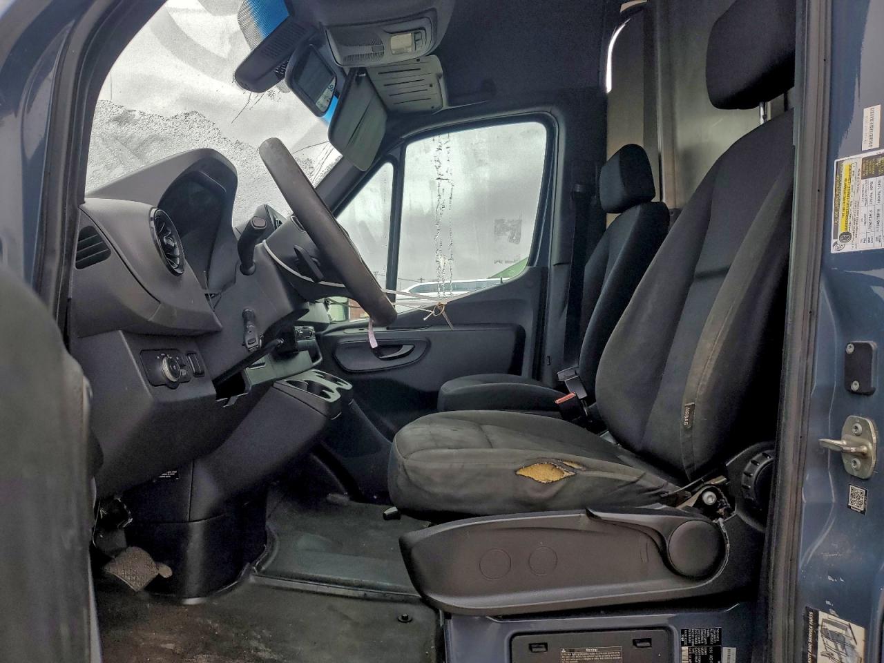 Lot #3308218213 2019 MERCEDES-BENZ SPRINTER