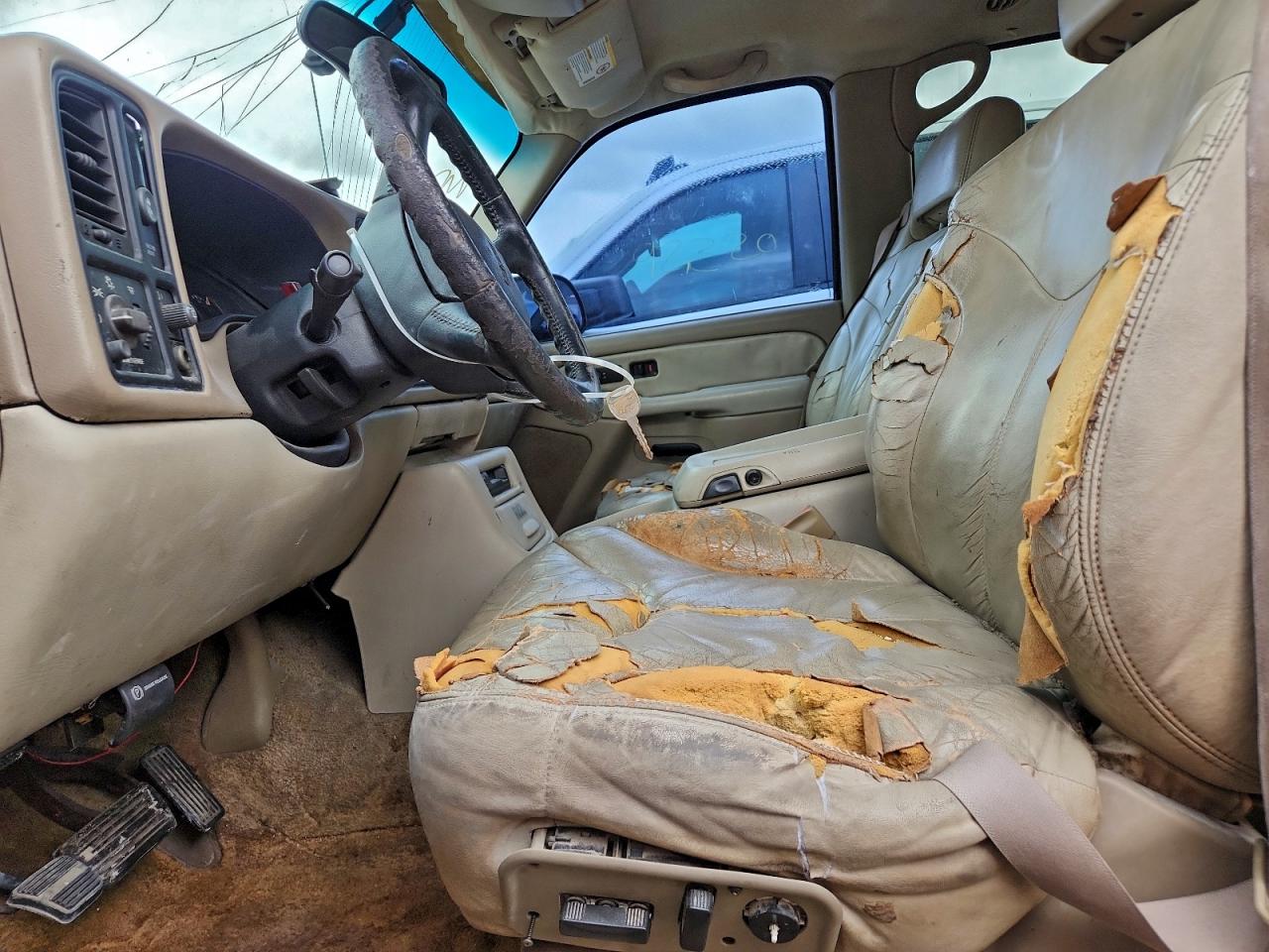 Lot #3315654780 2001 GMC YUKON XL C