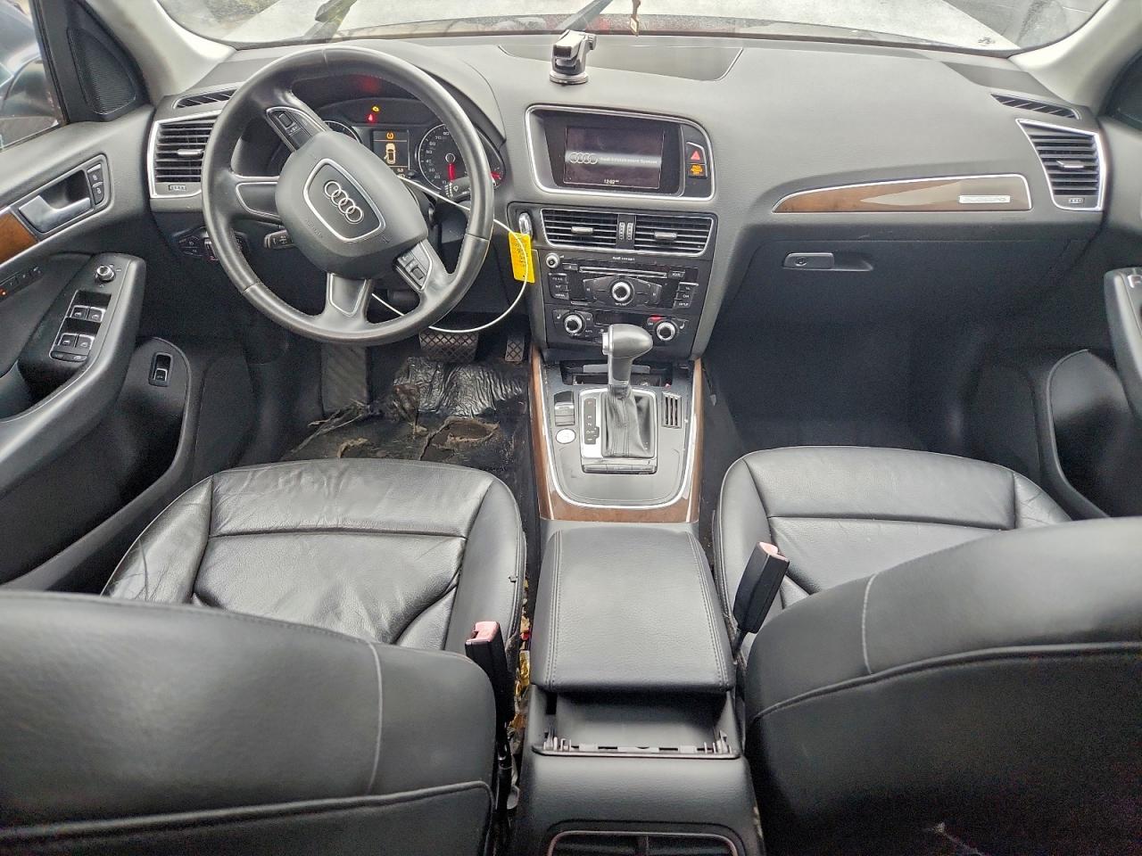 AUDI Q5 PREMIUM PLUS