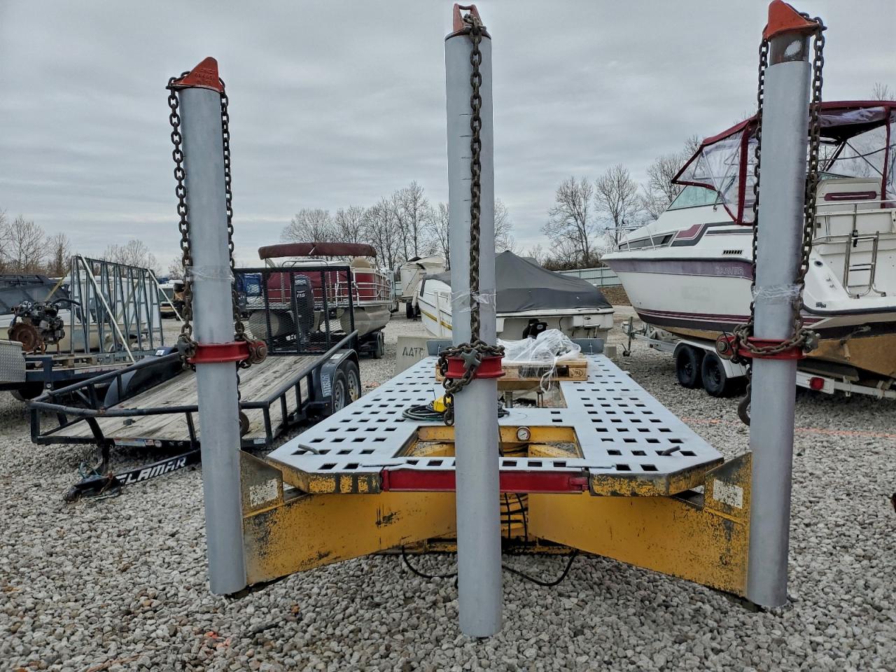 Lot #3311458238 2000 CHIEF CHIEF