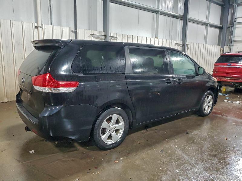 2012 TOYOTA SIENNA BAS #3305349310
