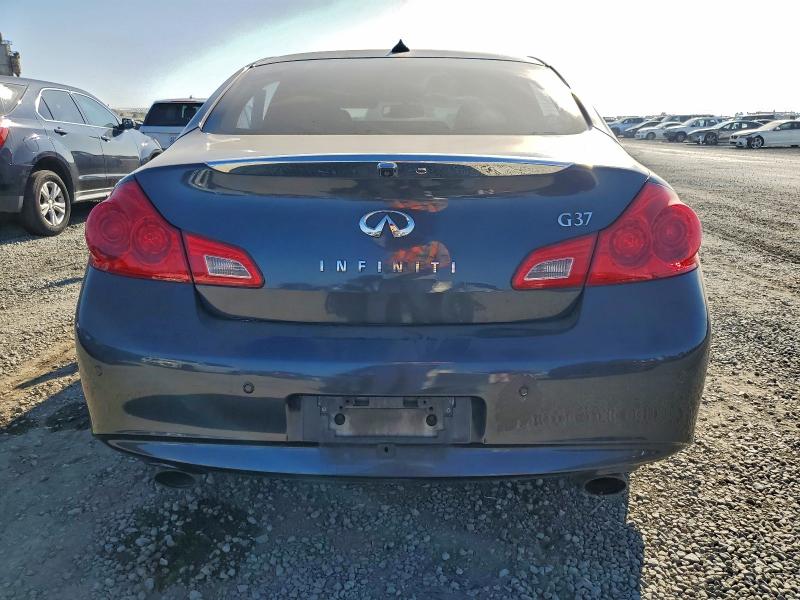 2013 INFINITI G37 BASE #3317732104
