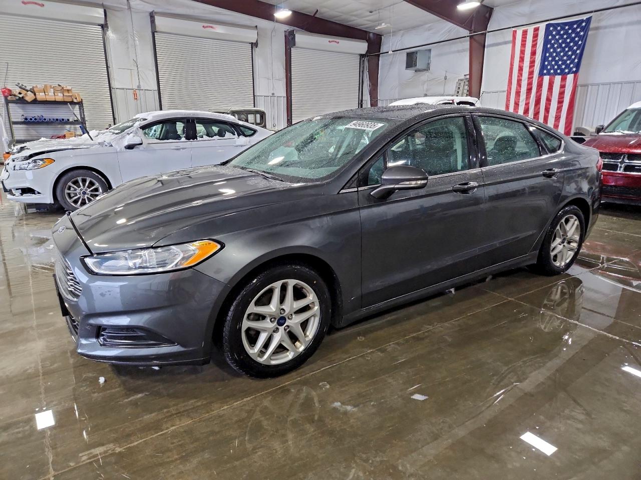 FORD FUSION SE