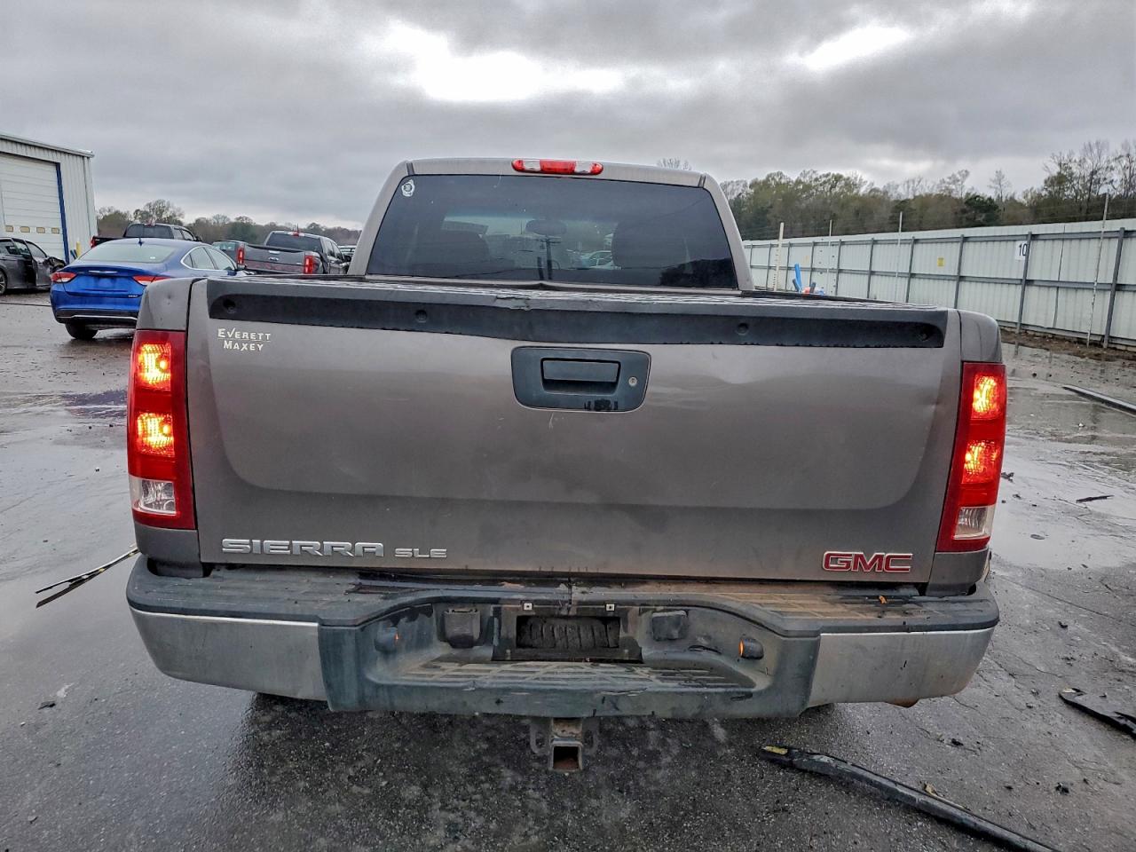 GMC SIERRA K1500 SLE