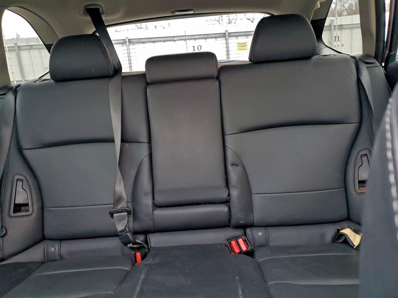 SUBARU OUTBACK 3.6R LIMITED