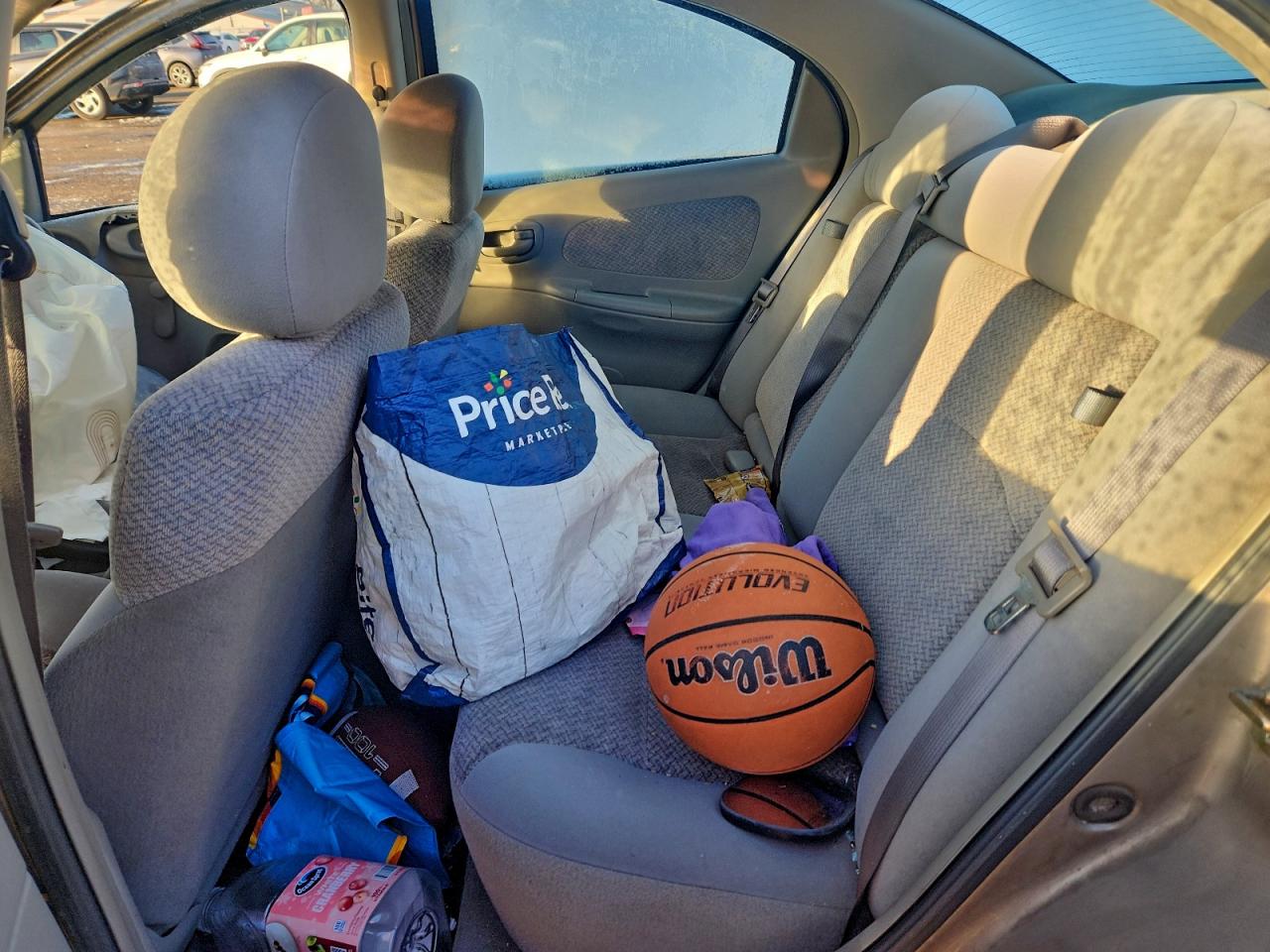 Lot #3318870954 2001 DODGE NEON SE