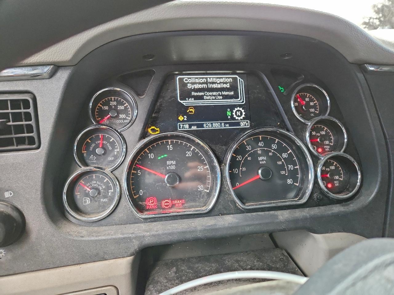 Lot #3308320156 2019 PNTW 579