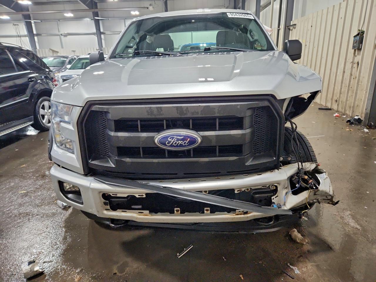 FORD F-150 SUPER CAB