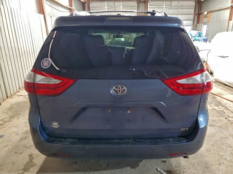 2015 TOYOTA SIENNA XLE #3315988137