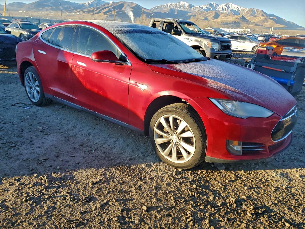 Lot #3311740727 2014 TESLA MODEL S