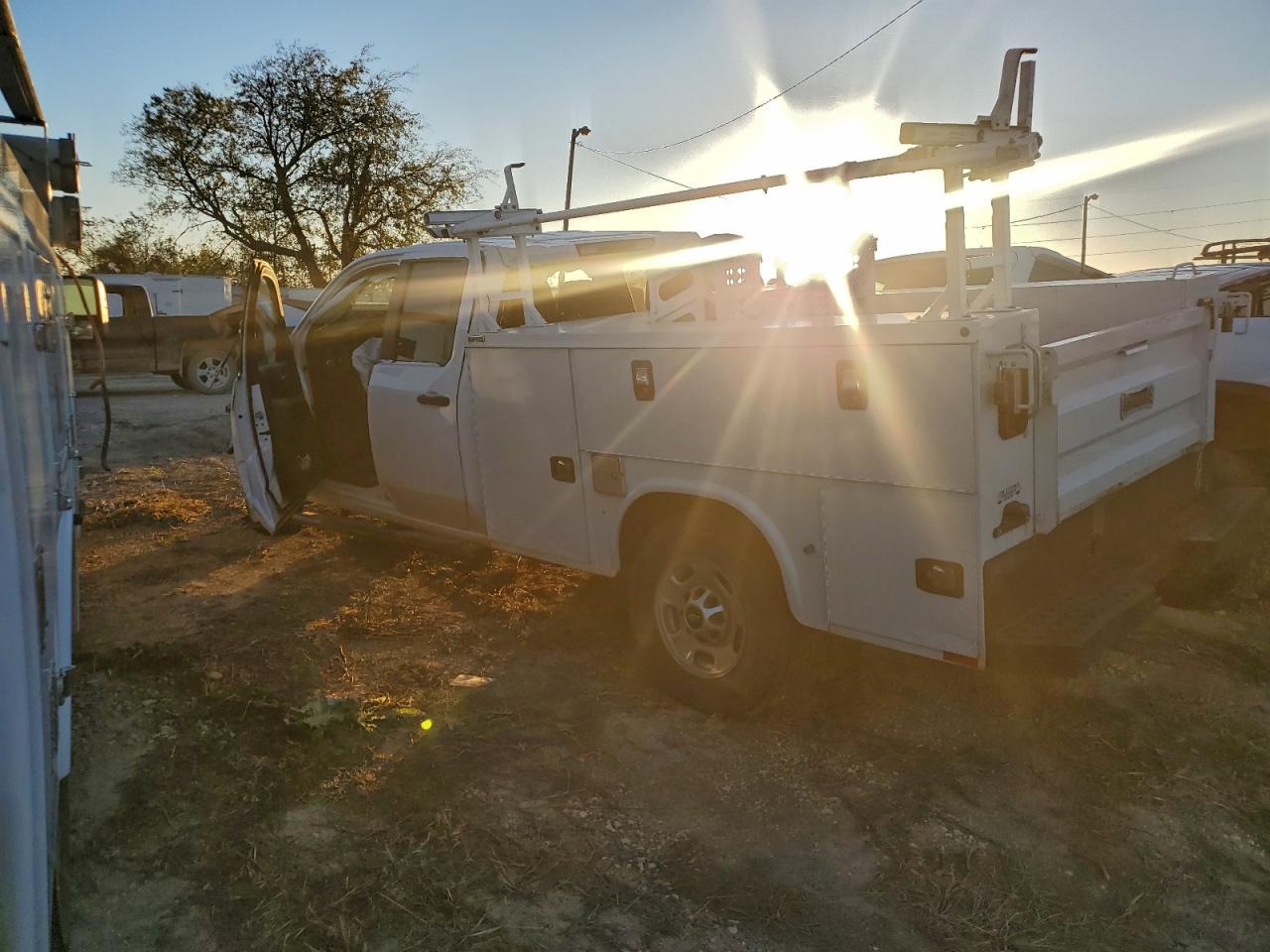 CHEVROLET SILVERADO C2500 HEAVY DUTY