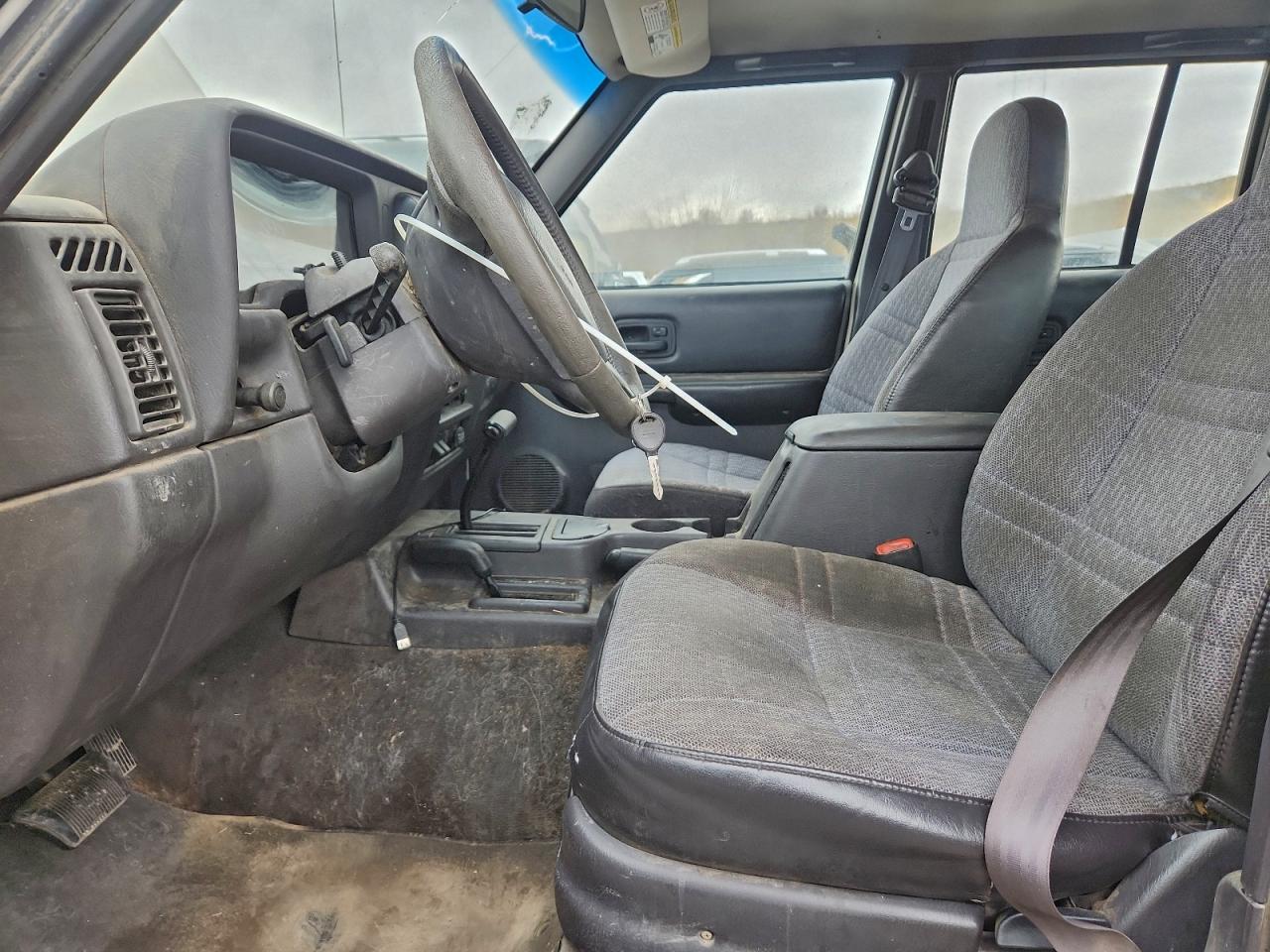 Lot #3311732218 2001 JEEP CHEROKEE S