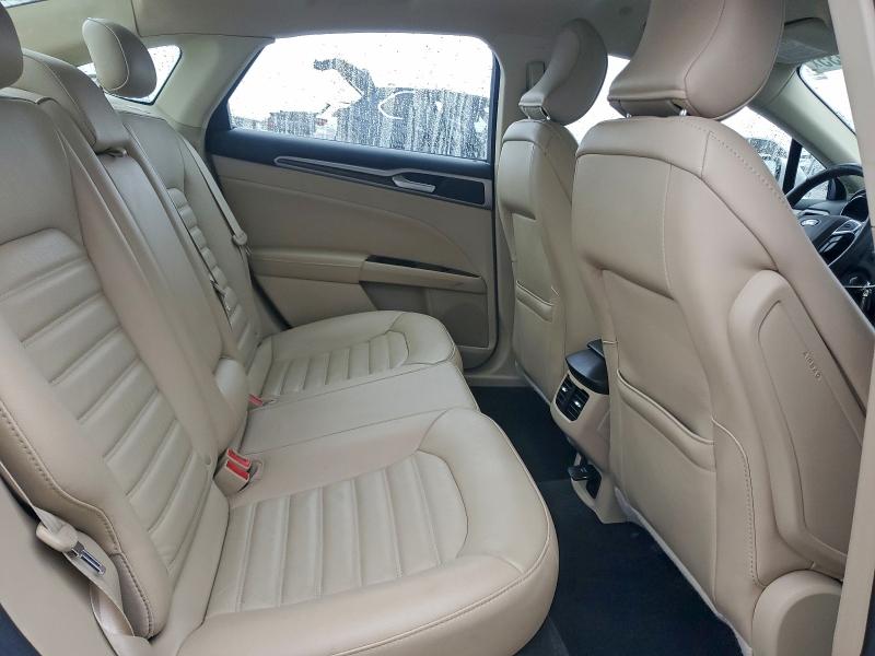 2016 FORD FUSION SE #3305493101