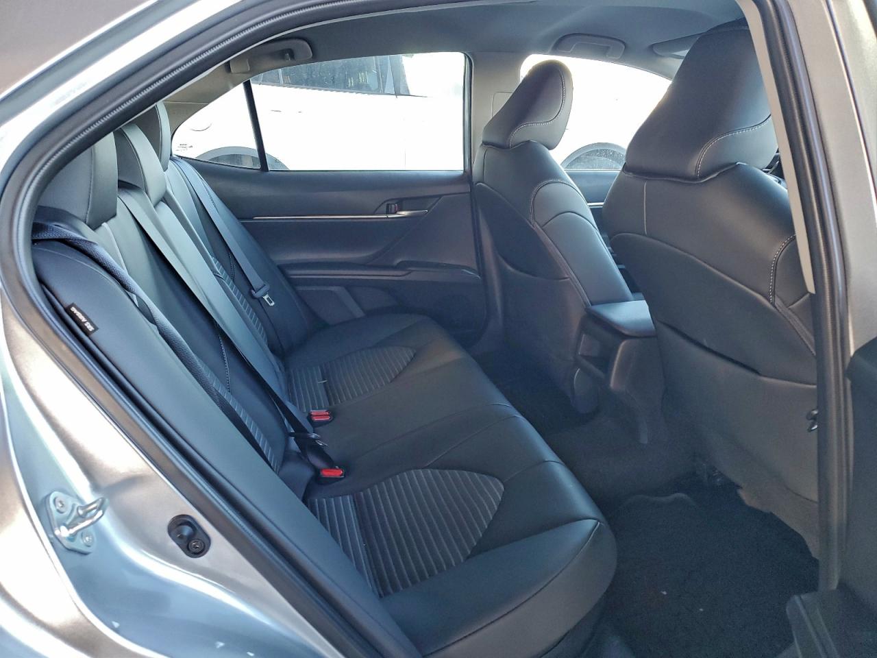 TOYOTA CAMRY SE NIGHT SHADE