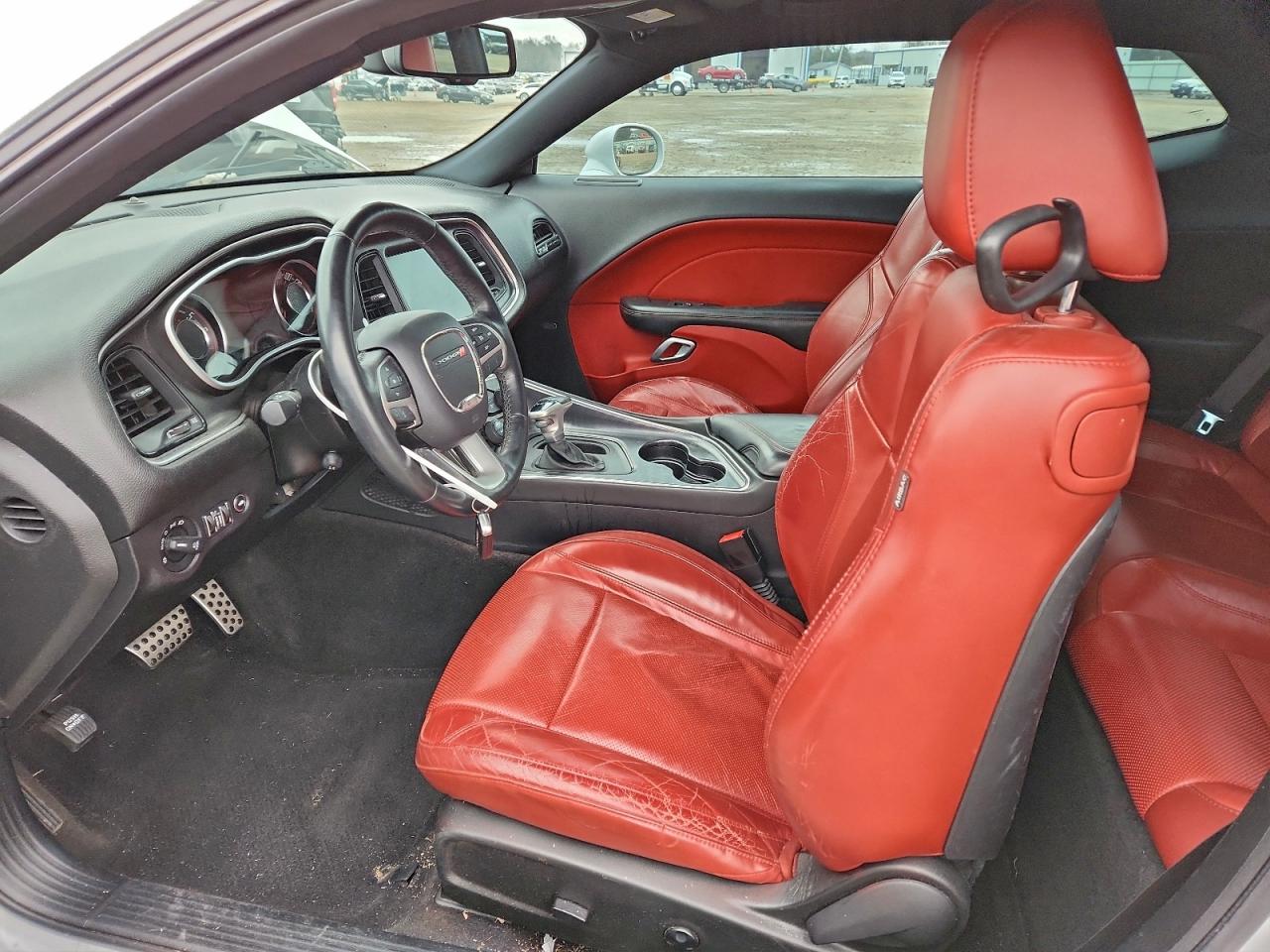 DODGE CHALLENGER SXT PLUS