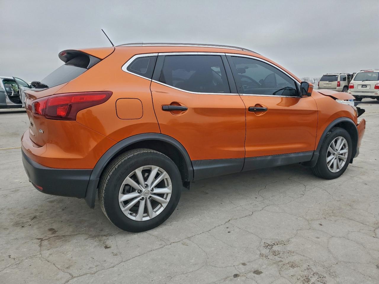 NISSAN ROGUE SPORT S
