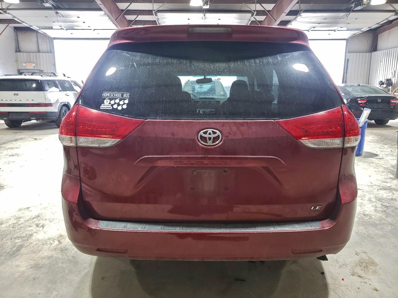 Lot #3315961240 2012 TOYOTA SIENNA LE