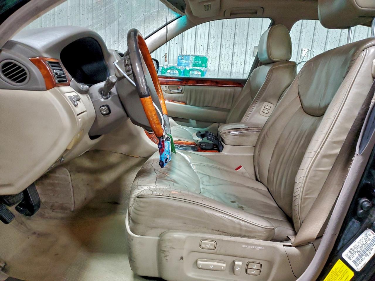 Lot #3302804891 2001 LEXUS LS 430