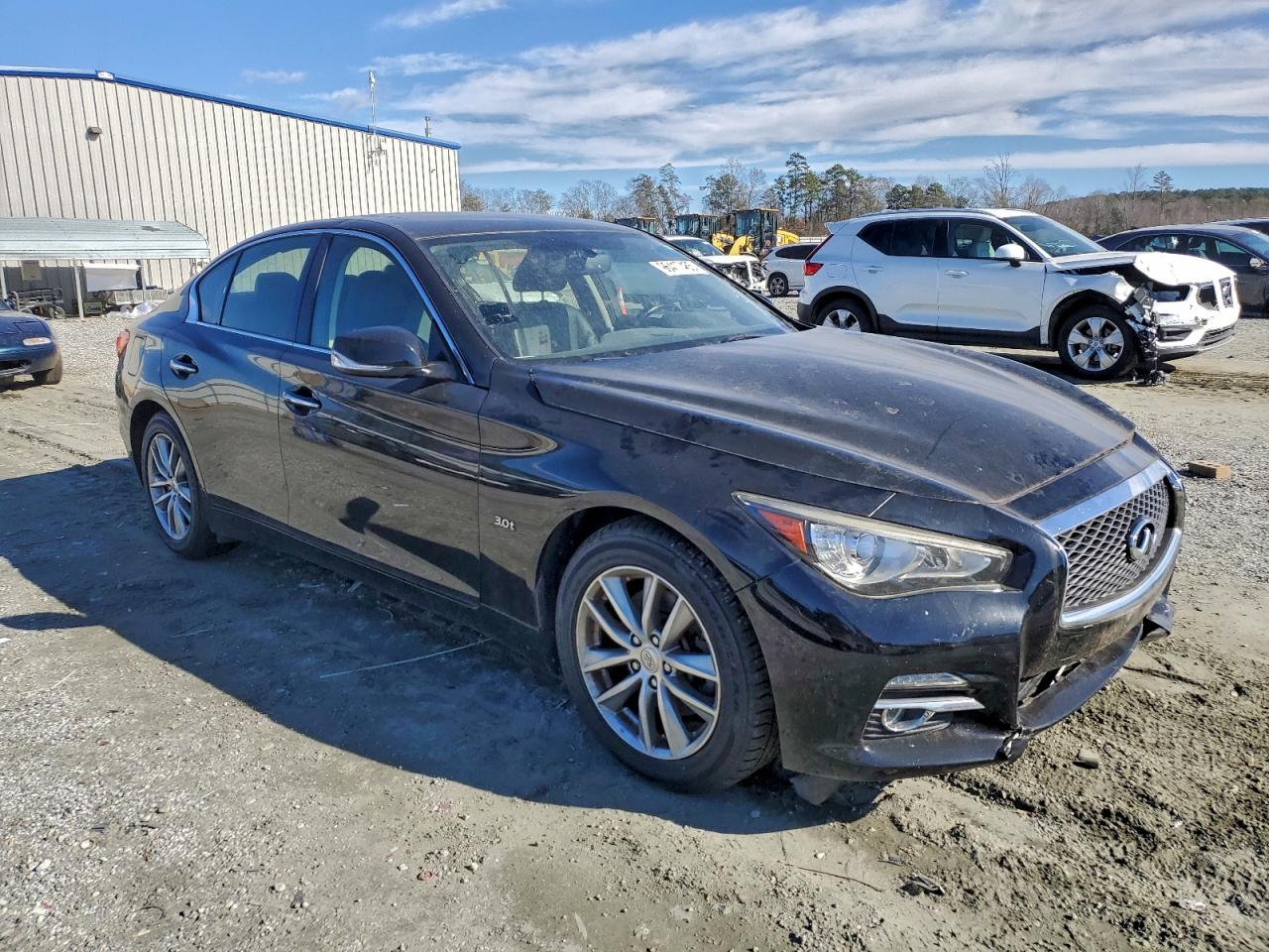 INFINITI Q50 PREMIUM