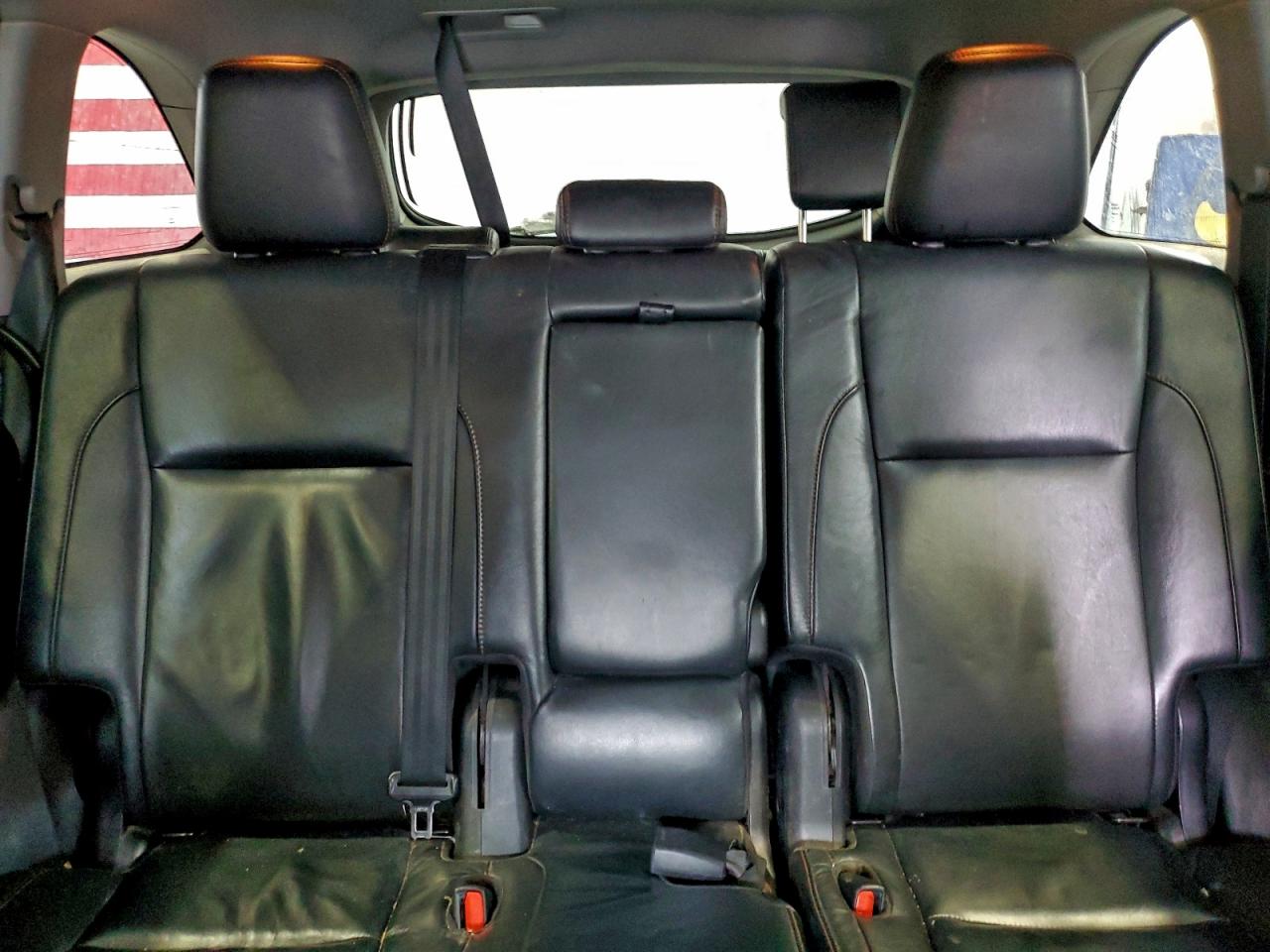 TOYOTA HIGHLANDER HYBRID