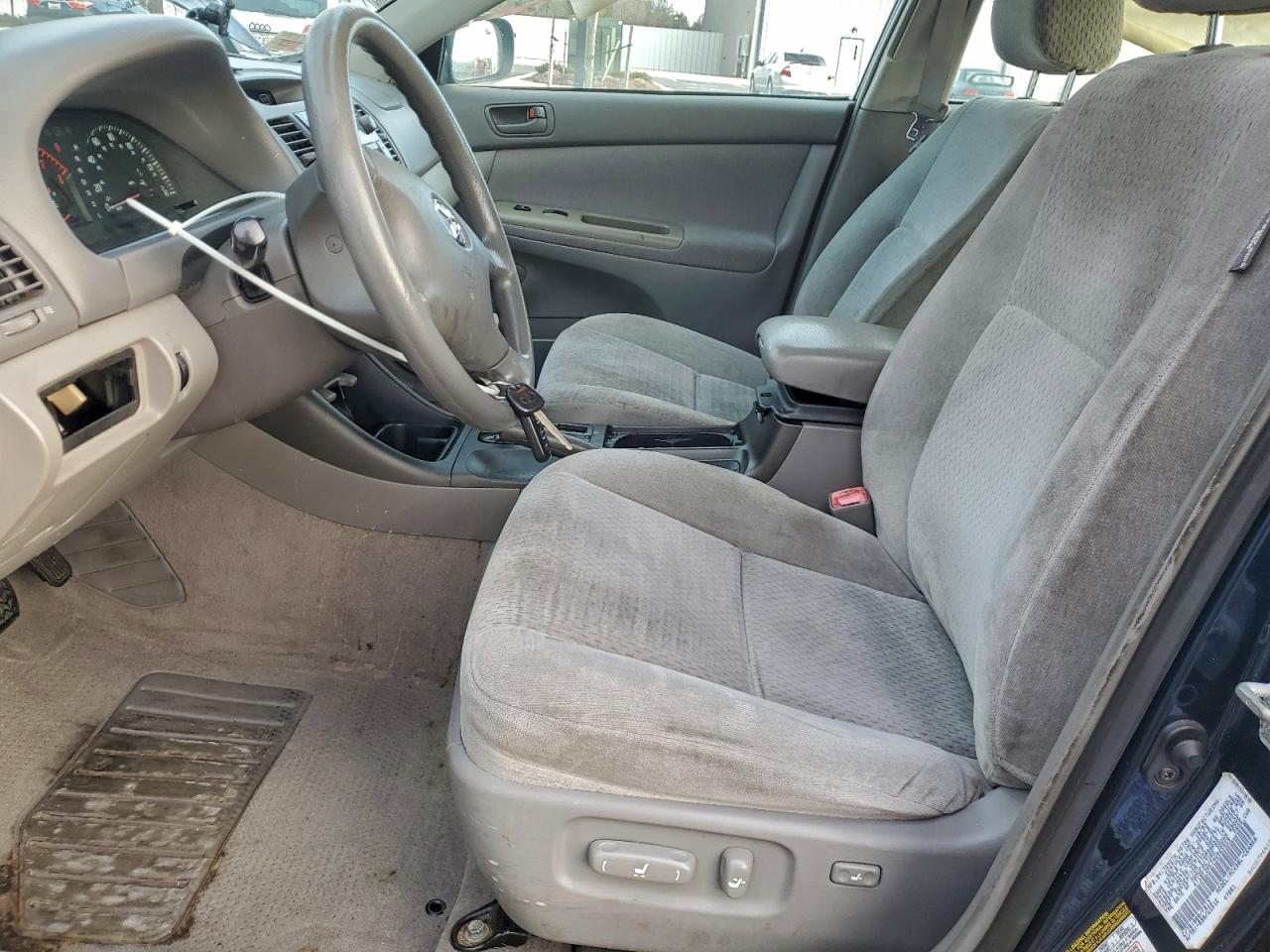 Lot #3311467270 2004 TOYOTA CAMRY