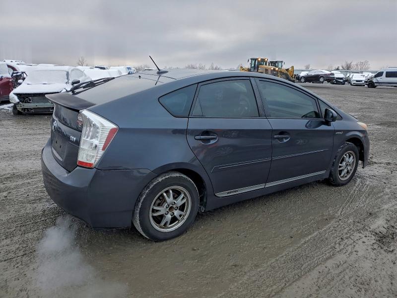 2011 TOYOTA PRIUS #3304632992