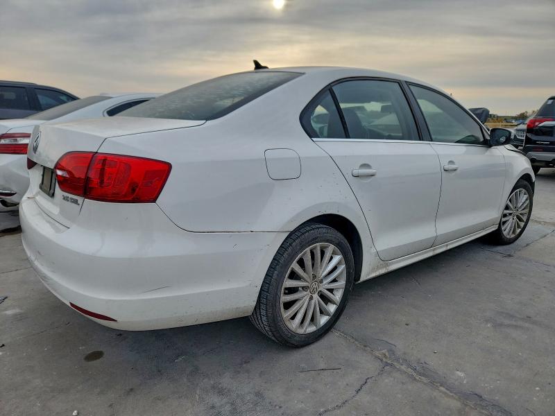 2012 VOLKSWAGEN JETTA SEL #3317034001