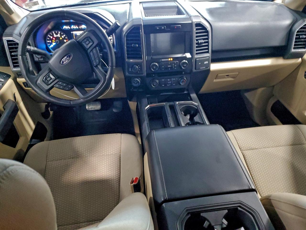 FORD F-150 SUPERCREW